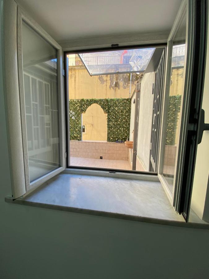 B&B Aria Di Sole Neapel Exteriör bild